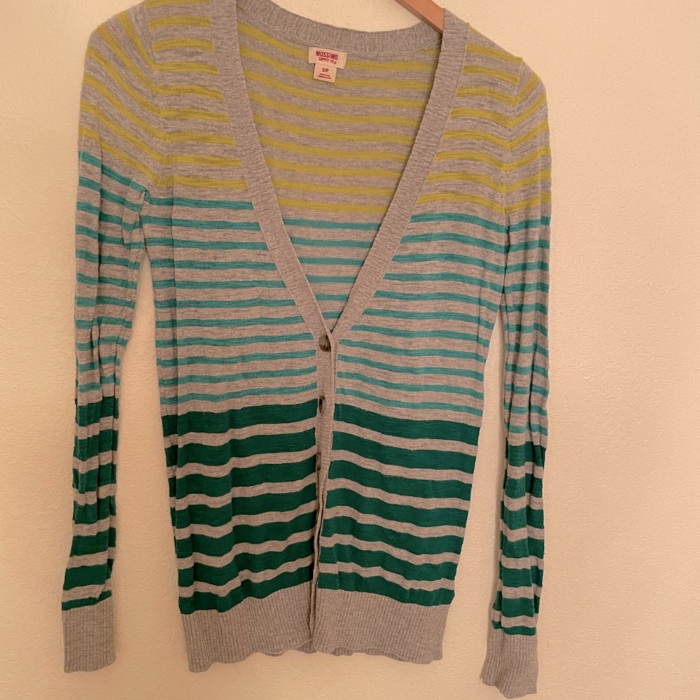 💚💙 Target striped ombré button front cardigan